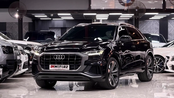 2019 GCC AUDI Q8 55TFSI S-LINE AGENCY SERVICE HISTORY GCC SPECS