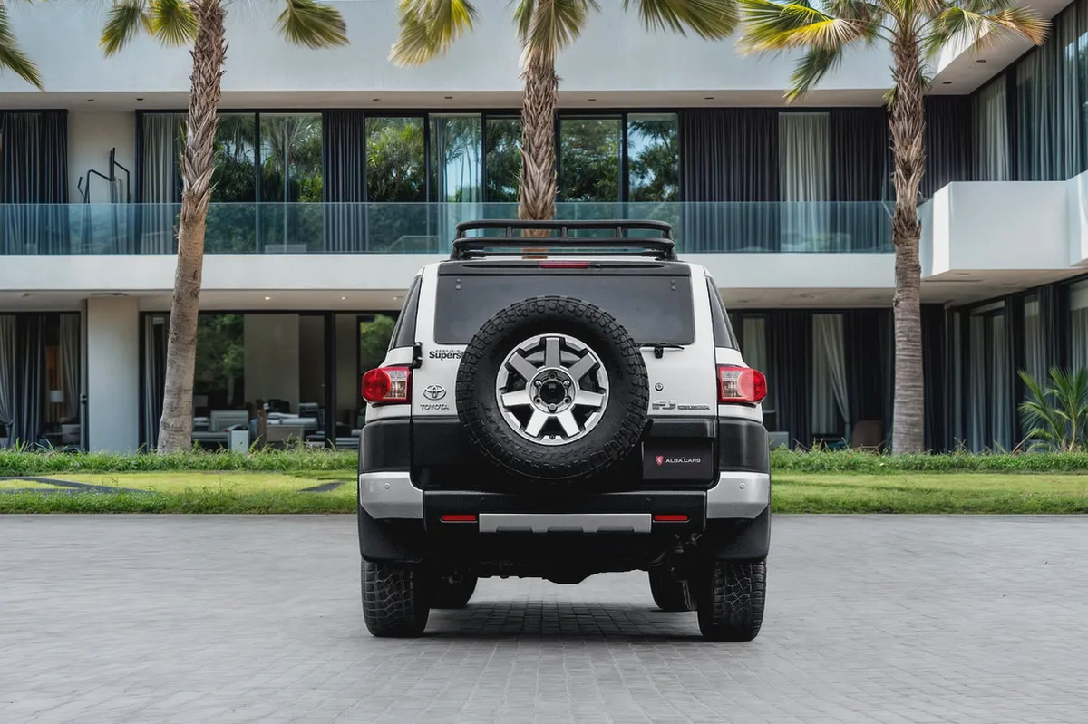 2,703 P.M |  Fj Cruiser | 0% Downpayment | Pristine Condition!-4-4
