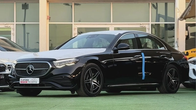 Mercedes E300 model 2025 brand new with contract service مرسيدس اي ٣٠٠ موديل ٢٠٢٥ جديدة مع عقد صيانة-5