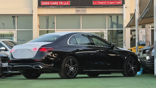 Mercedes E300 model 2025 brand new with contract service مرسيدس اي ٣٠٠ موديل ٢٠٢٥ جديدة مع عقد صيانة