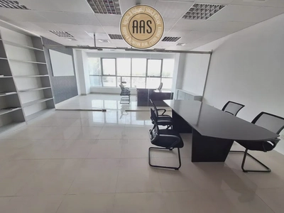 Read To Move// Huge Office Space// Dubai Investment Park-1