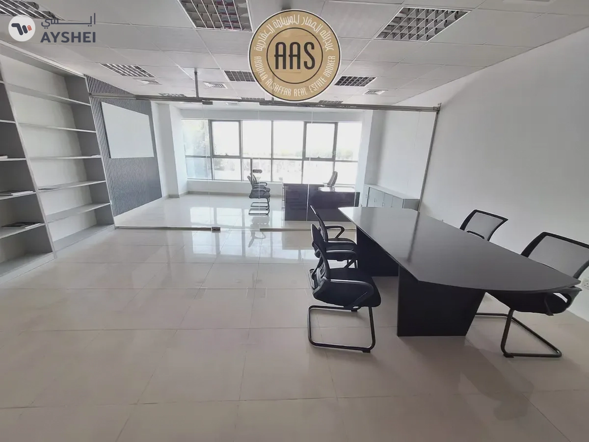 Read To Move// Huge Office Space// Dubai Investment Park-1-1