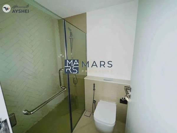 Luxury 2 bedroom apartment available for rent in uptown just in 90k