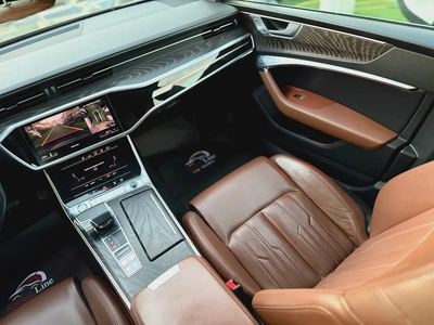 Audi A7 S-Line 2020 - GCC Specs - Excellent Condition-11