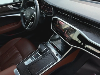 Audi A7 S-Line 2020 - GCC Specs - Excellent Condition-12