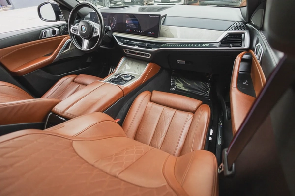 BMW X6 40 2024