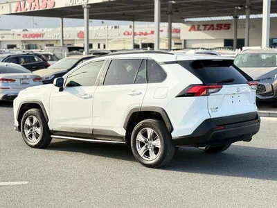 Toyota RAV4 XLE 2.5L full option-11
