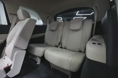 Mercedes-Benz GLS-Class GLS 450-1