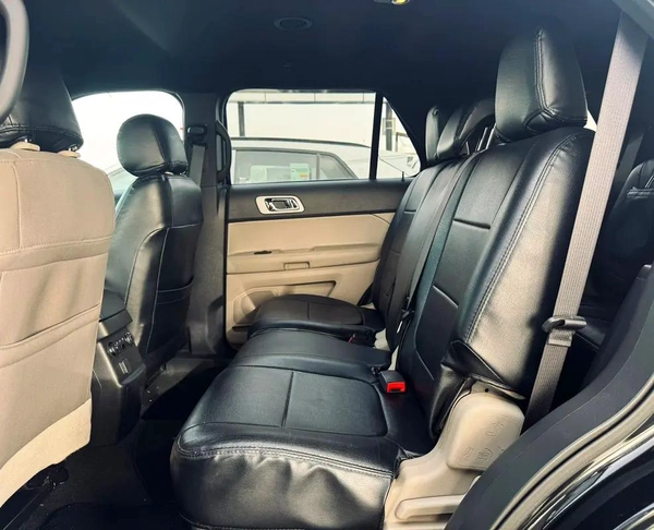 FORD EXPLORER XLT | 2014 | ONLY : 74941 KM | JAPAN IMPORT | CLEAN TITLE