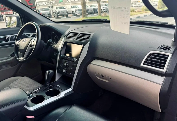 FORD EXPLORER XLT | 2014 | ONLY : 74941 KM | JAPAN IMPORT | CLEAN TITLE