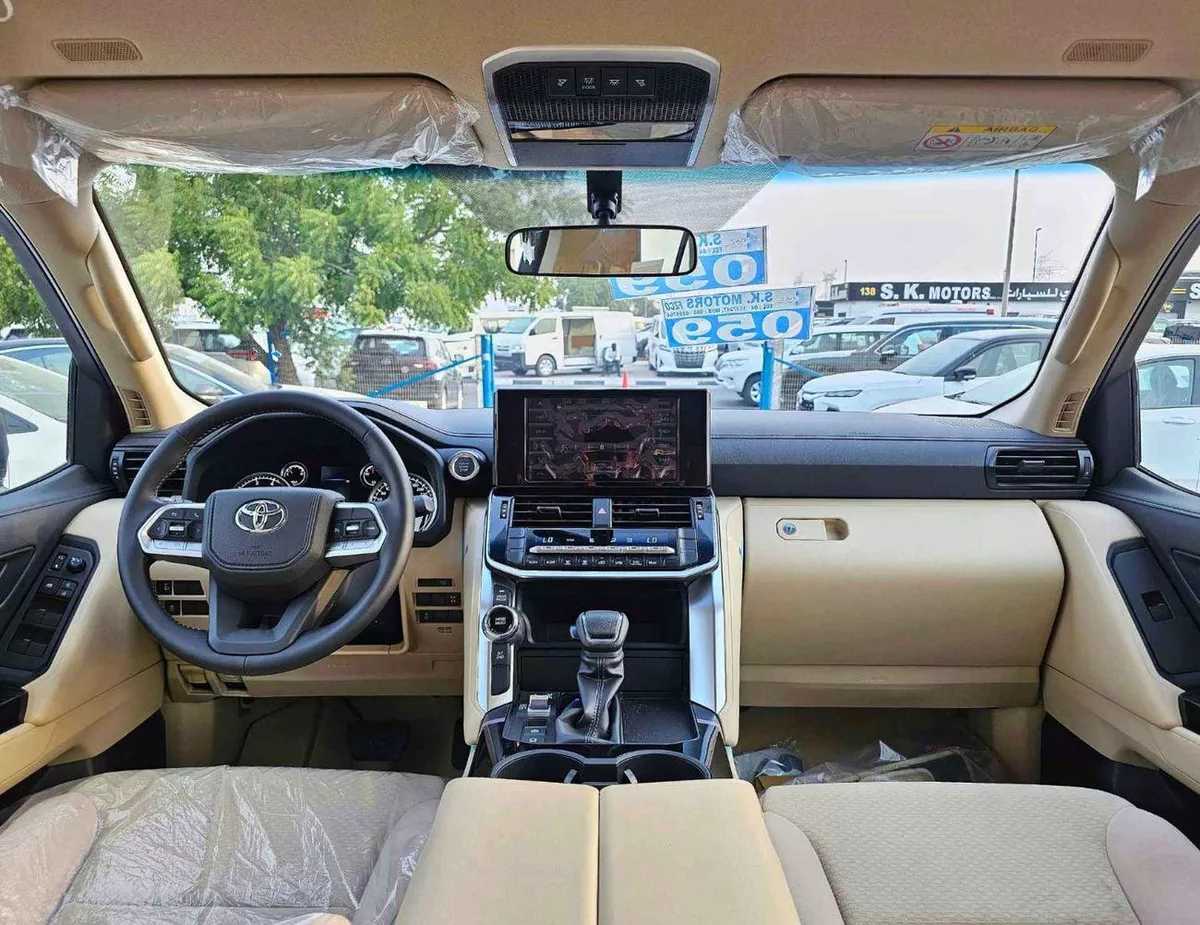Toyota Land Cruiser EXR LC 300 / GX E1 / TWIN TURBO / 3.3L V6 DIESEL A/T  (CODE#GX E1)-10-0