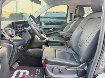 مرسيدس Mercedes V300  اسود / اسود 2025 (خليجي)-6