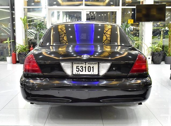 Ford Crown Victoria ( 2011 Model ) in Black Color American Specs