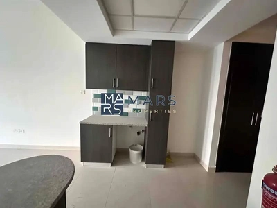 LUXURY LIKE BRAND NEW STUDIO WITH GYM POOL-4