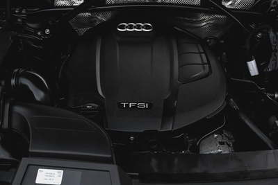 2,018 P.M |  Q5 45 TFSI Quattro | 0% Downpayment | Audi Warranty!-13