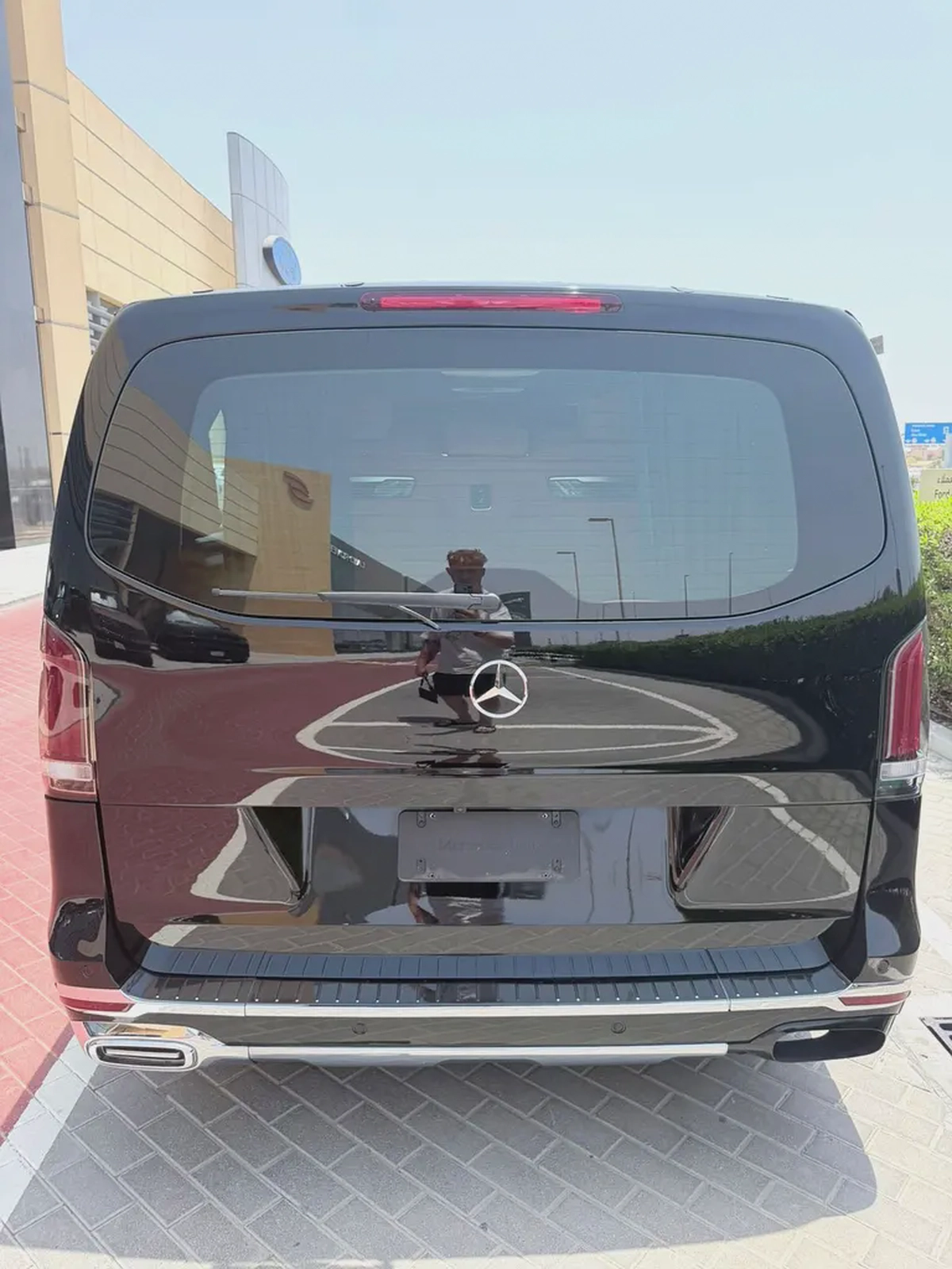 Mercedes-Benz Vito 2023 | Chinese Specs | Low Mileage | Excellent Condition-3-3