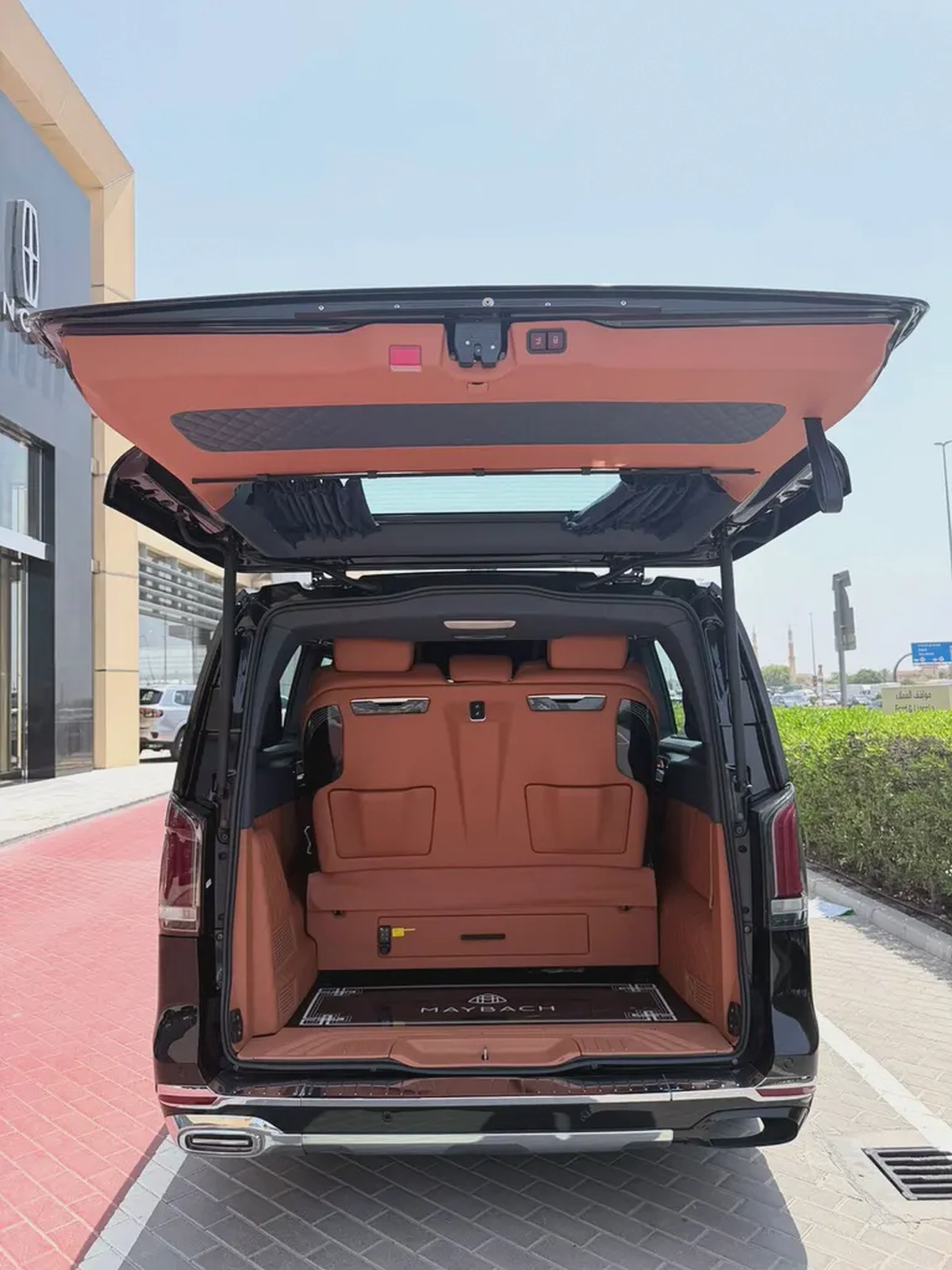 Mercedes-Benz Vito 2023 | Chinese Specs | Low Mileage | Excellent Condition-4-4