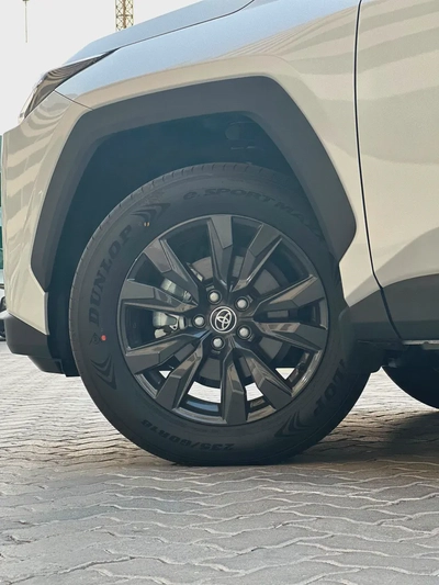 Toyota RAV4 Inhouse finance pay 49k Advance Remaining within 4 years | under warranty-4