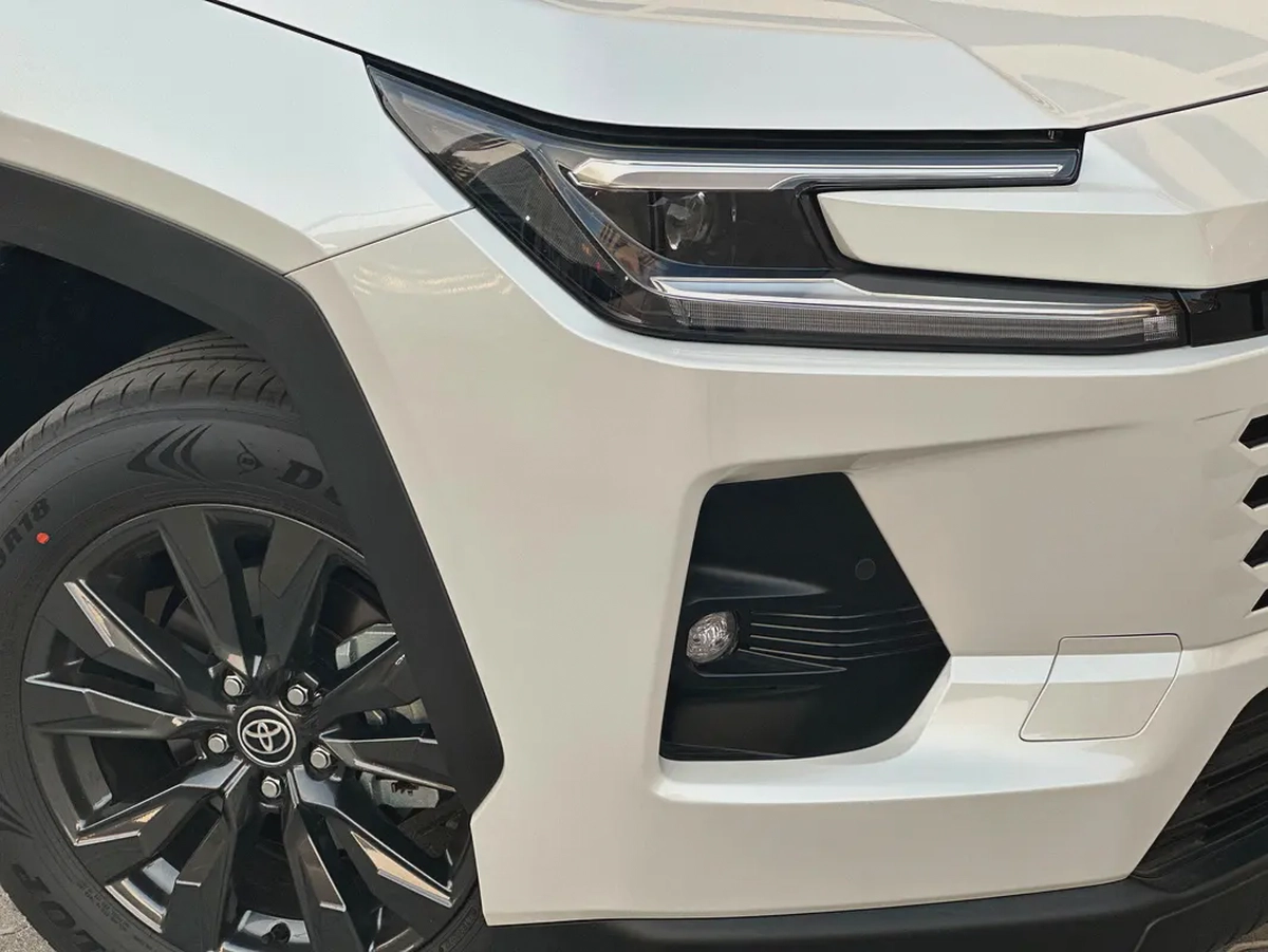 Toyota RAV4 Inhouse finance pay 49k Advance Remaining within 4 years | under warranty-2-2