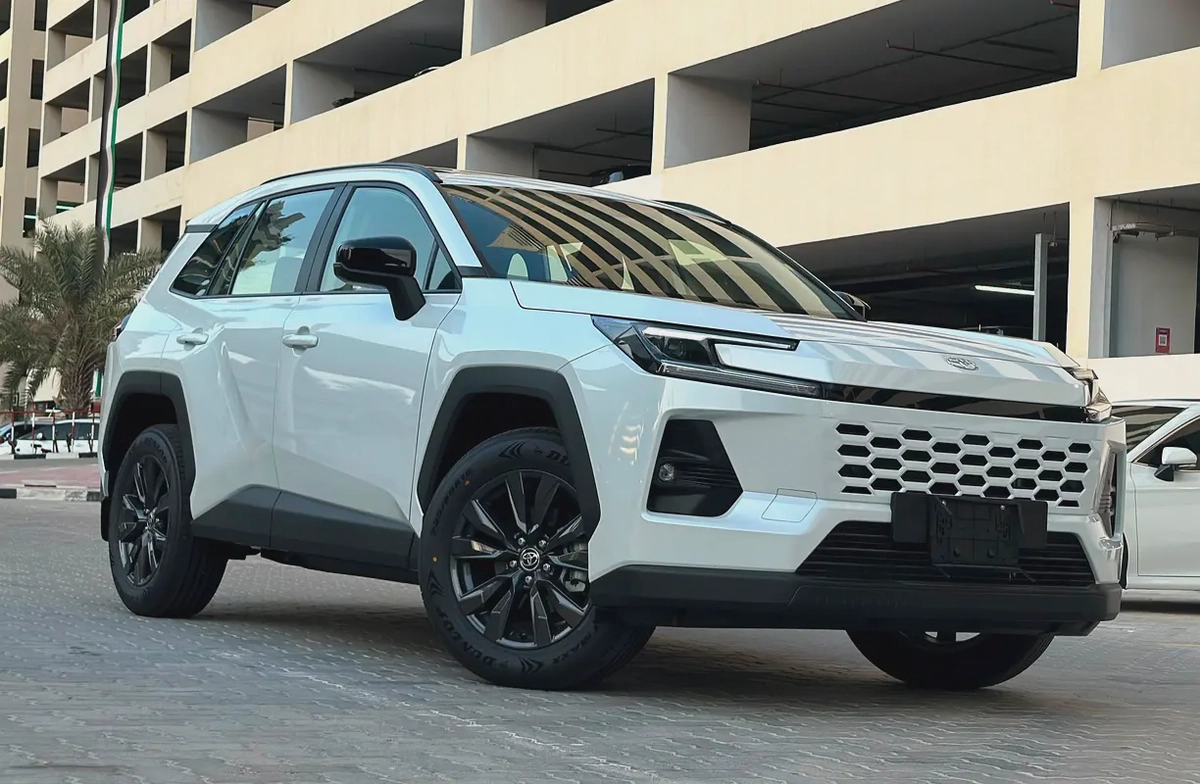 Toyota RAV4 Inhouse finance pay 49k Advance Remaining within 4 years | under warranty-3-3