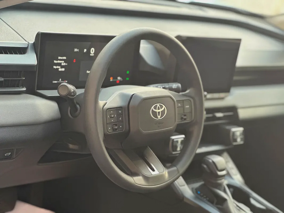 Toyota RAV4 Inhouse finance pay 49k Advance Remaining within 4 years | under warranty-5-5