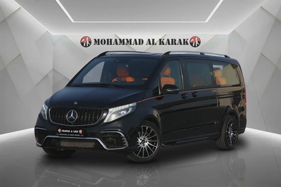 MERCEDES BENZ V CLASS 2022 - GCC - FULLY LOADED - V-LINE - AMAZING CONDITION-1