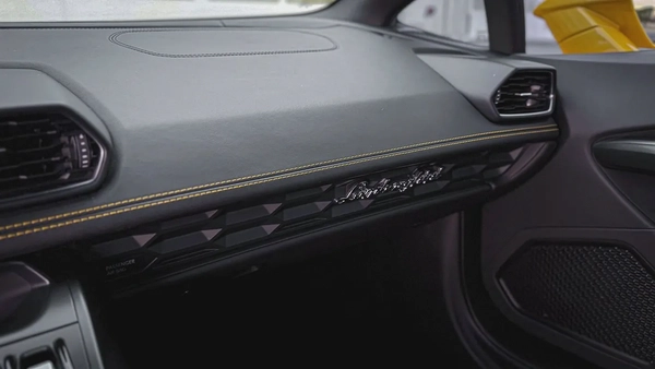 2017 Lamborghini Huracan | 29,000 kms