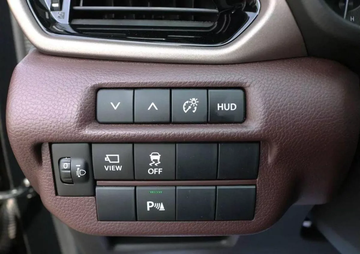 Suzuki Fronx GLX SUZUKI FRONX GLX 1.5P AT MY2025 – BLUISH BLACK PEARL-12-0