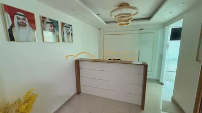 Fully Fitted Office | 3 Parkings | Ready to Move In-0