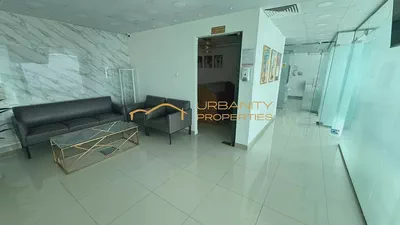 Fully Fitted Office | 3 Parkings | Ready to Move In-2