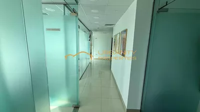 Fully Fitted Office | 3 Parkings | Ready to Move In-7