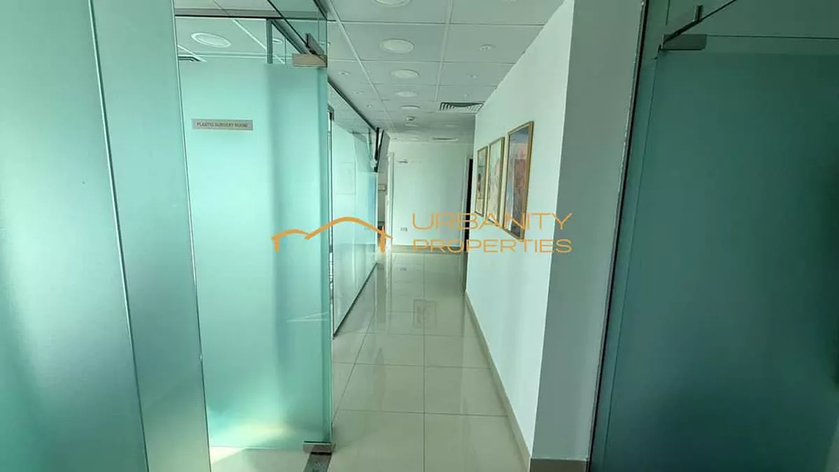 Fully Fitted Office | 3 Parkings | Ready to Move In-7-7