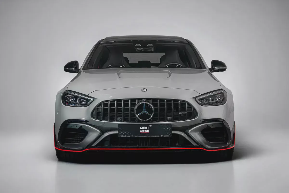 0% DP | AED 6,037 P/M | Agency Service And Warranty Package | Formula 1 Final Edition-3-3