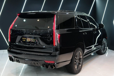 Cadillac Escalade V 2023-15