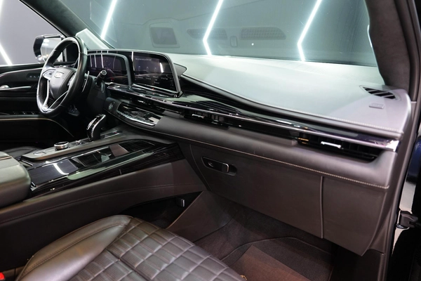 Cadillac Escalade V 2023