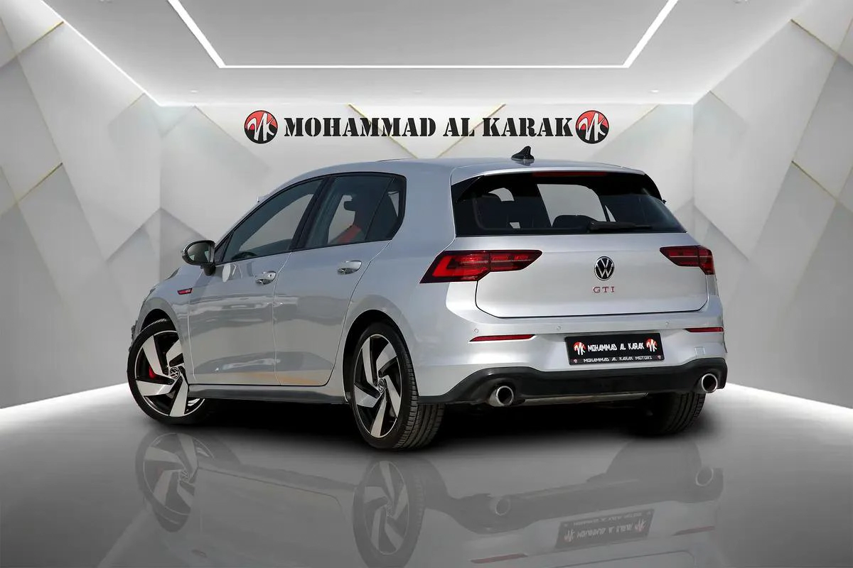 VOLKSWAGEN GOLF GTI - 2022 - GCC - FULLY LOADED - AMAZING CONDITION-4-4