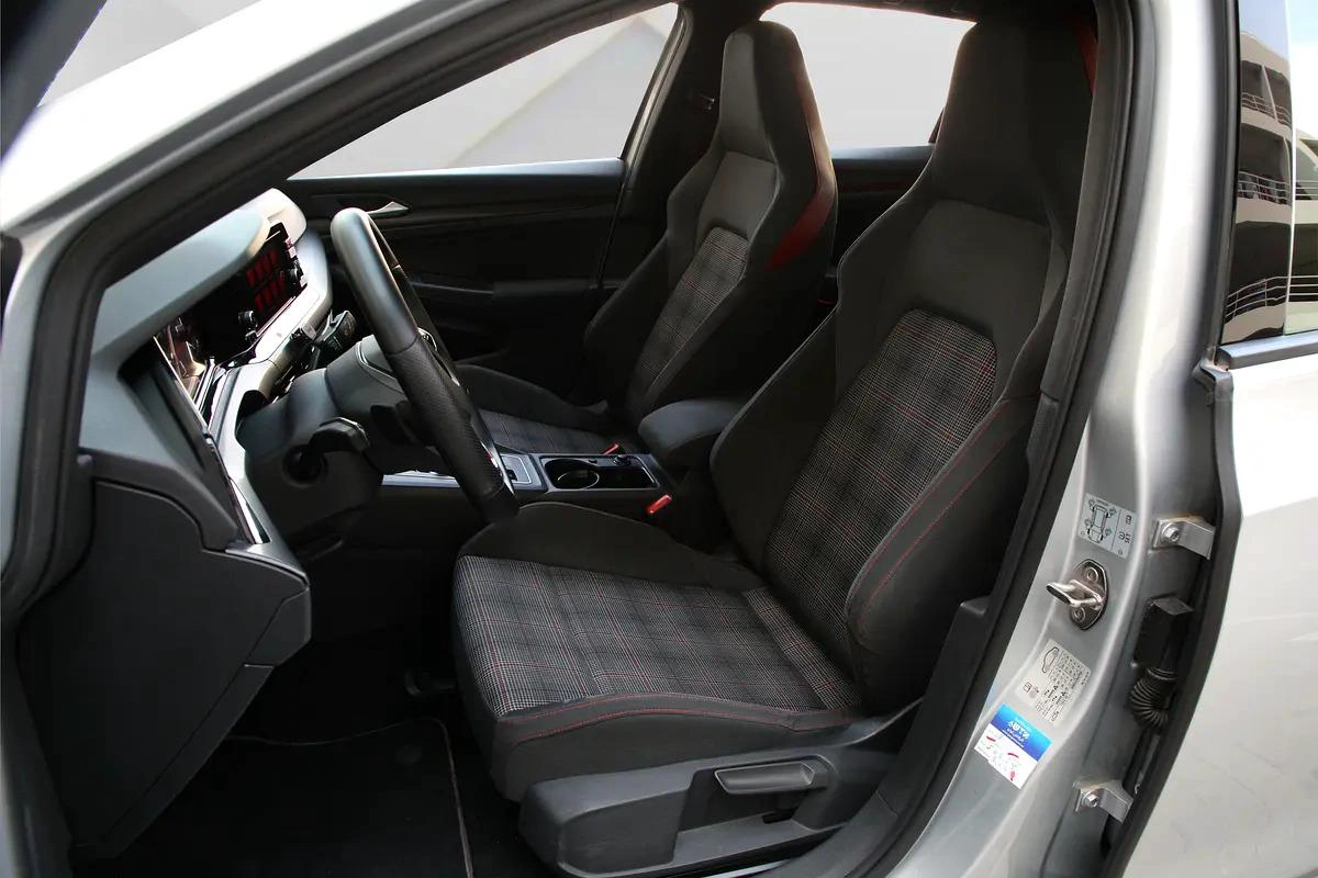 VOLKSWAGEN GOLF GTI - 2022 - GCC - FULLY LOADED - AMAZING CONDITION-14-14