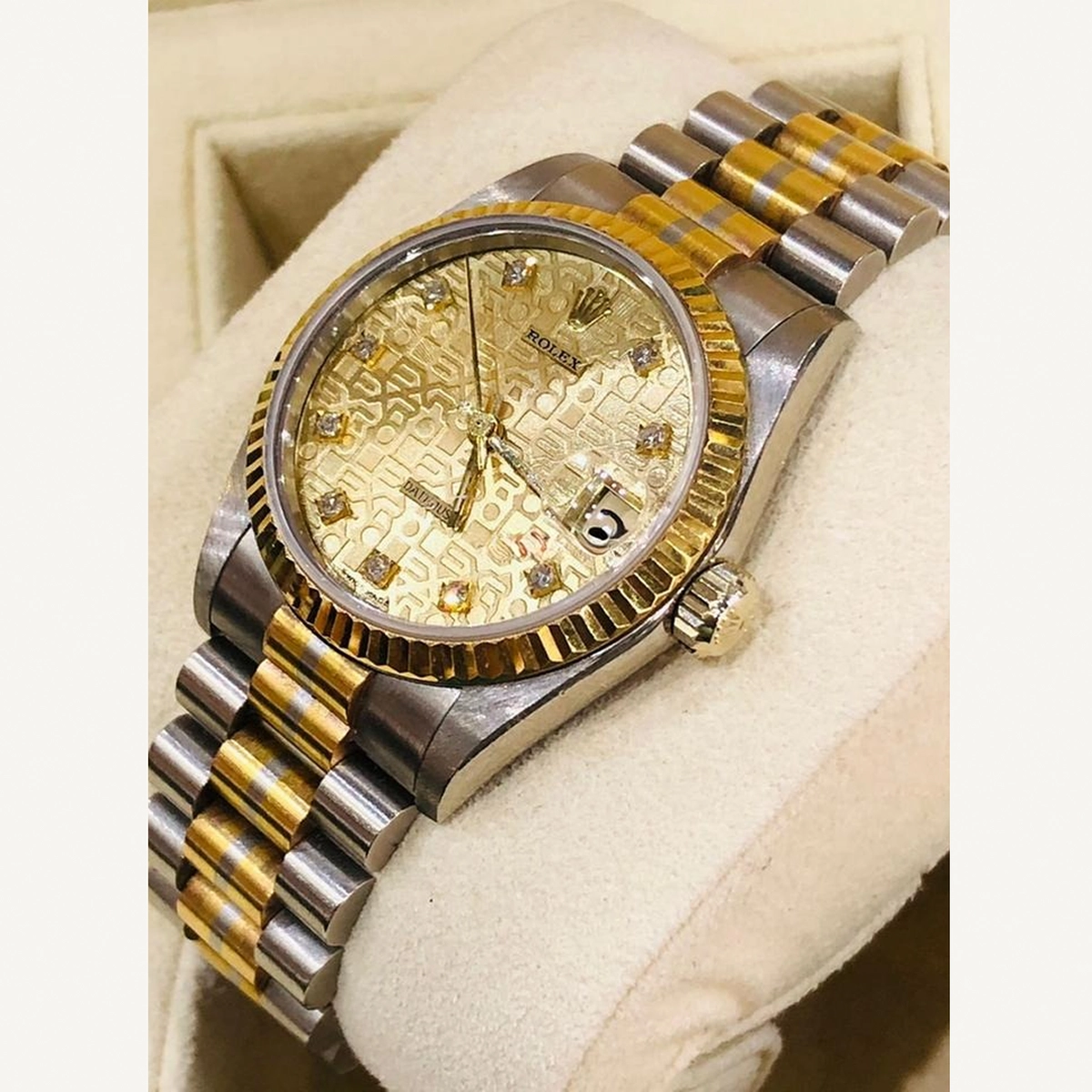 Rolex Datejust 31 | 31mm Tridor Full Gold with Champagne Jubilee Diamond Dial | Used (Good) | Original box | No original papers-8-8