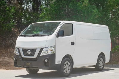 Standard Roof Delivery Van | Manual | GCC Specs | Ref#N32721-0