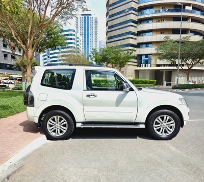 ZERO ACCIDENT II LIKE NEW II FULL SERVICE AVAILABLE II 0 FAULT II GCC Specs - Excellent Condition-2