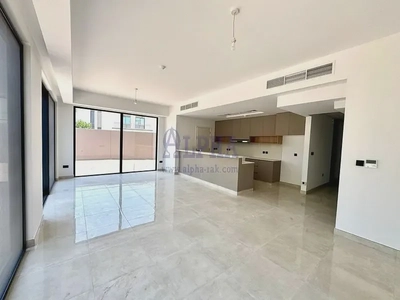 Brand New | 3 bed + Maid's room | Close to the Beach-2