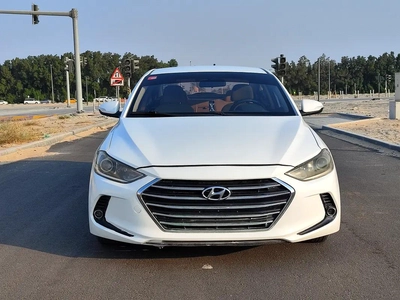 Hyundai Elantra Comfort-2
