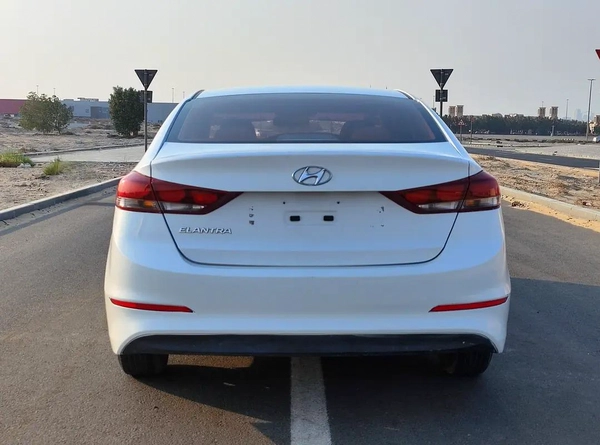 Hyundai Elantra Comfort