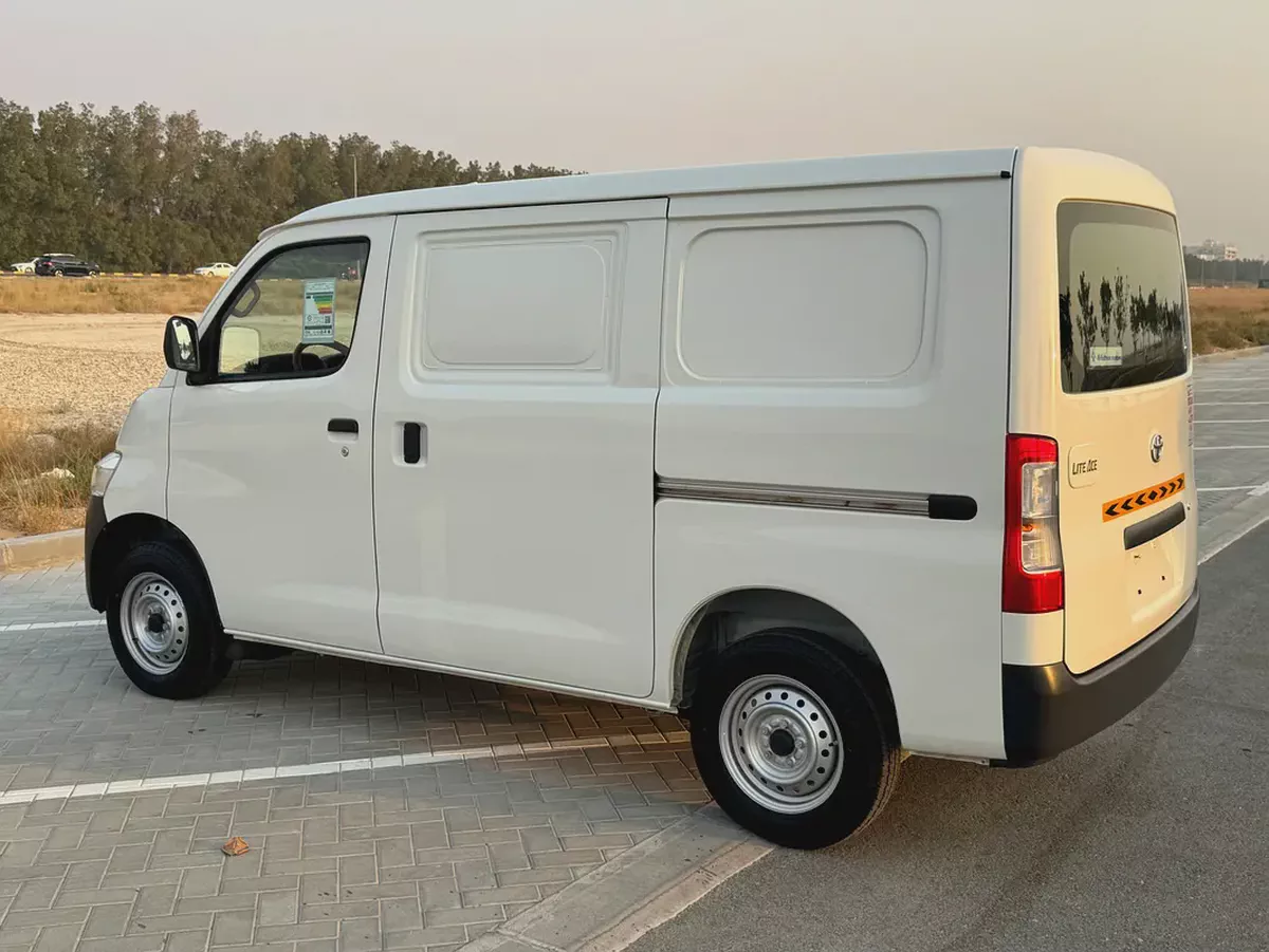 Toyota Lite Ace 2025(1.5L Full Automatic) Van petrol,-17-17