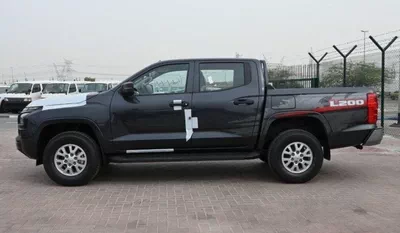 Mitsubishi L200 GLX Mitsubishi L200 2.4L diesel M/T V4 MY 2024-2