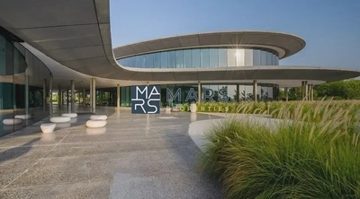 Modern with Stunning Views – Your New Home Awaits-13