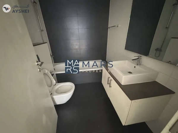 Modern with Stunning Views – Your New Home Awaits