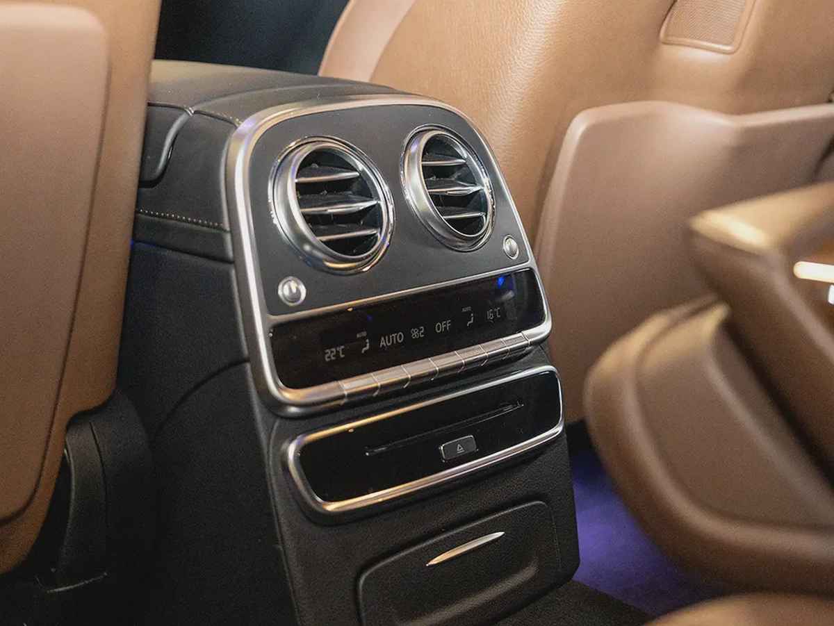 Mercedes S500, GCC specifications, car in excellent condition, No paint and No accidents-12-12