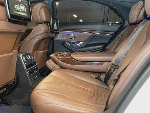 Mercedes S500, GCC specifications, car in excellent condition, No paint and No accidents