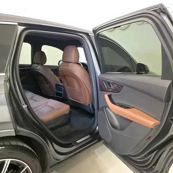AED 4026 PM | AUDI Q7 45TFSI S LINE MY25 I UNDER AGENCY WARRANTY SERVICE CONTRACT JULY 2030 |